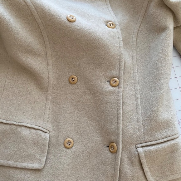 Beige Wool Double Breasted Coat - Picture 7 of 8